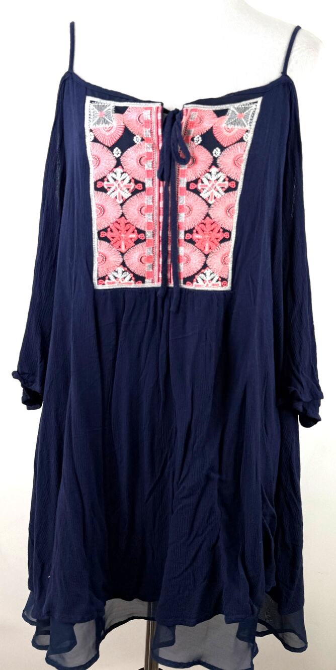 Alya Francesca's Embroidered Hold Shoulder Dress Size Medium